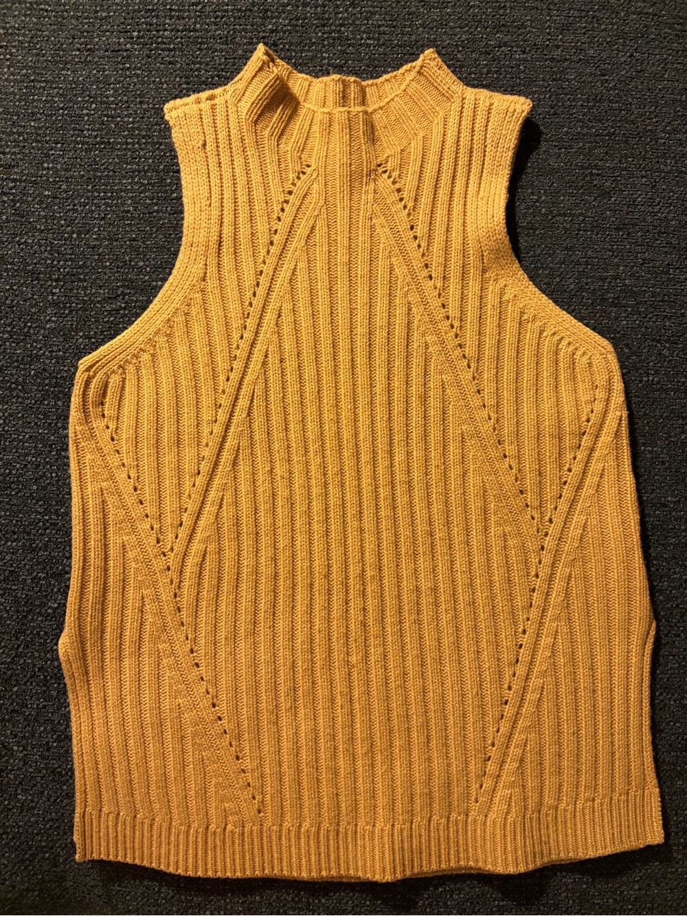 Wool/Cashmere Halter Mock Neck Ribbed Knit Sweater Vest